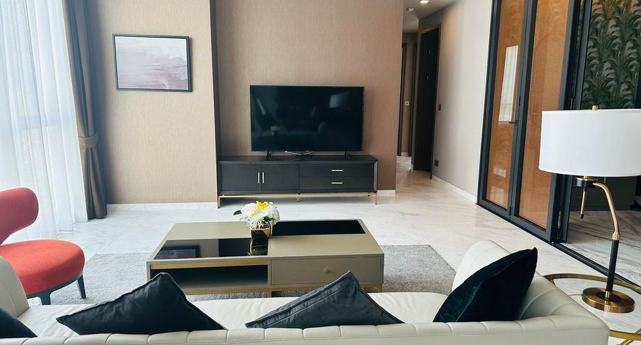 For rent 2 bedrooms condo in Watthana, Bangkok