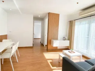 Condo en alquiler de 2 habitaciones en Watthana, Bangkok