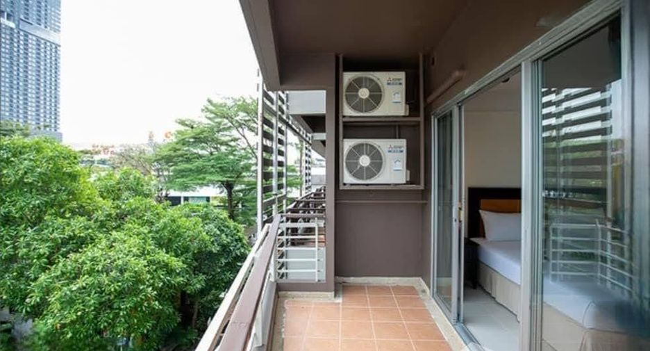 For rent 1 bed condo in Khlong Toei, Bangkok