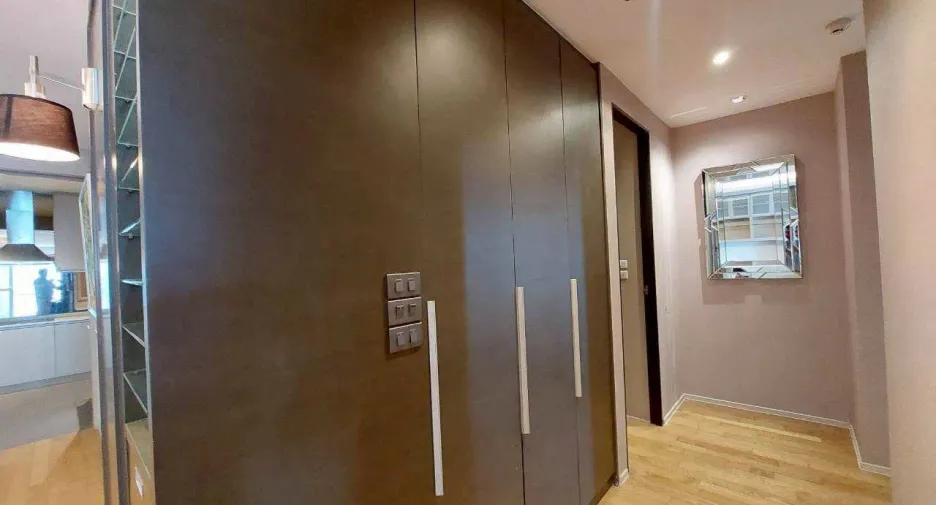 For rent 3 bedrooms condo in Khlong Toei, Bangkok