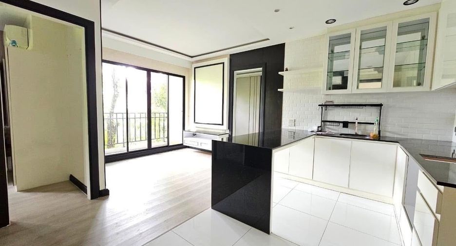 For rent 2 bedrooms office in Bang Na, Bangkok