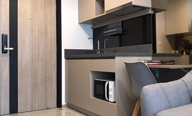 Condo en alquiler de estudio en Khlong Toei, Bangkok