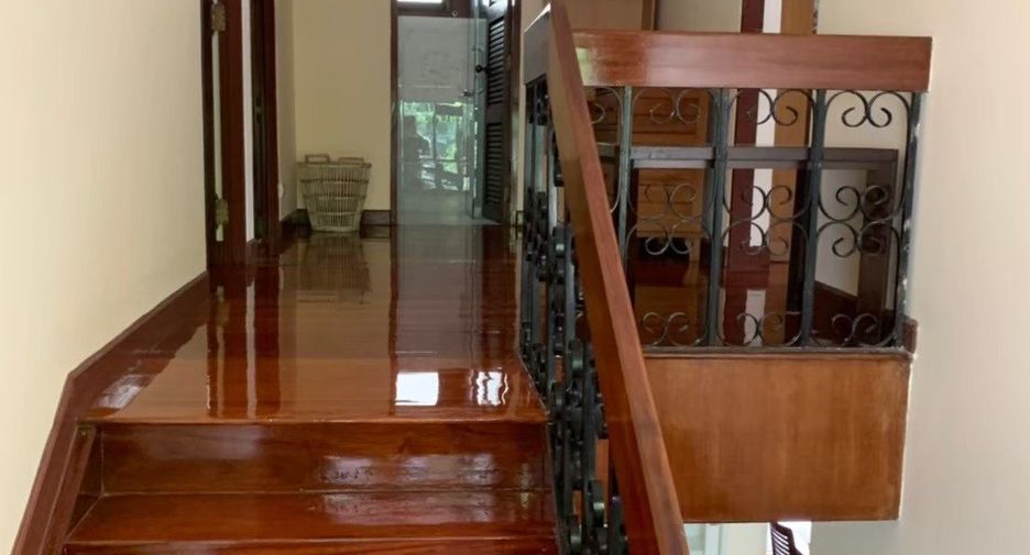 Casa en alquiler de 4 habitaciones en Suan Luang, Bangkok