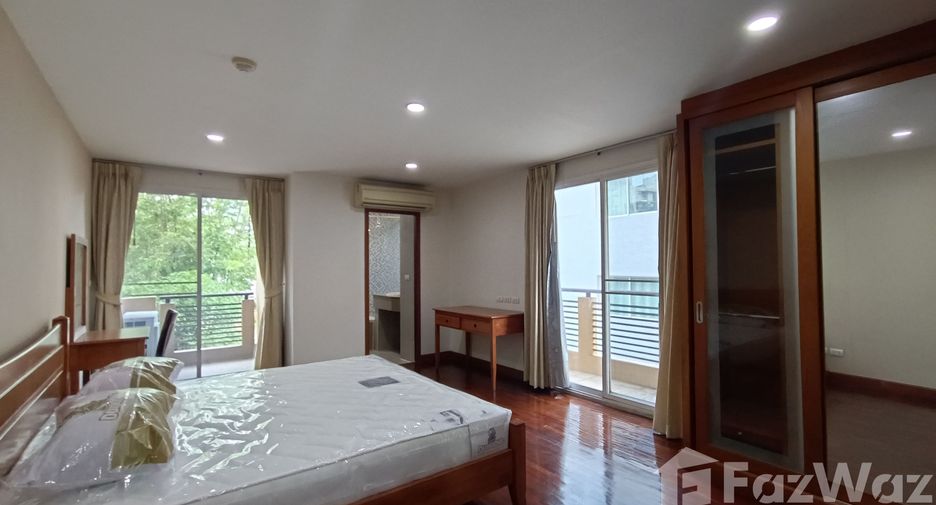 For rent 2 bedrooms apartment in Pathum Wan, Bangkok