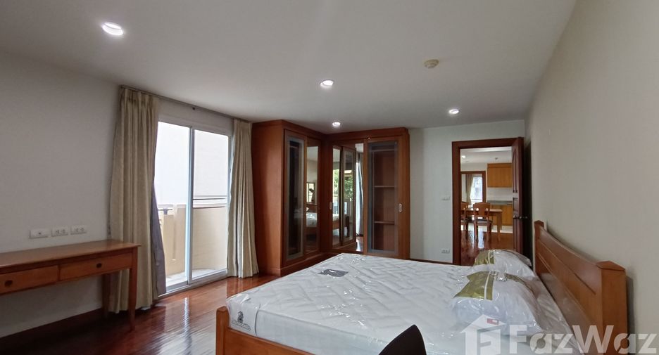 For rent 2 bedrooms apartment in Pathum Wan, Bangkok