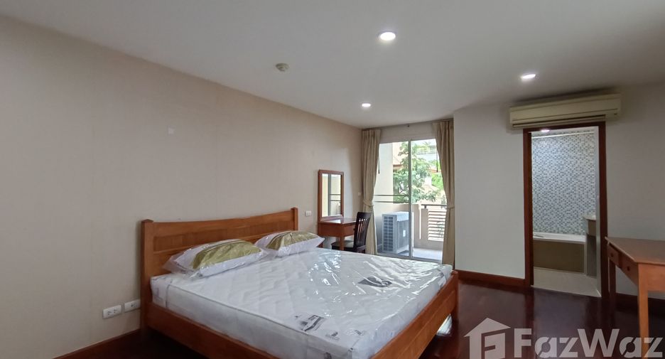 For rent 2 bedrooms apartment in Pathum Wan, Bangkok