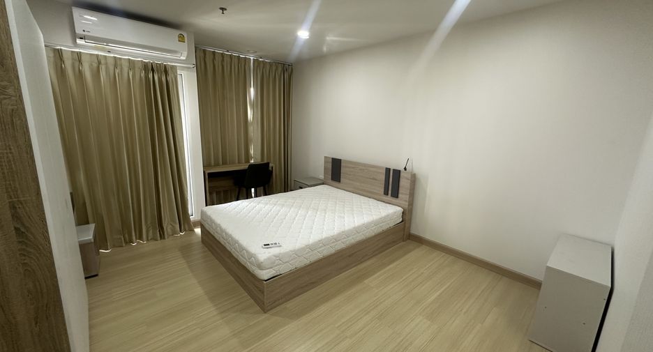 For rent スタジオ condo in Bang Kapi, Bangkok