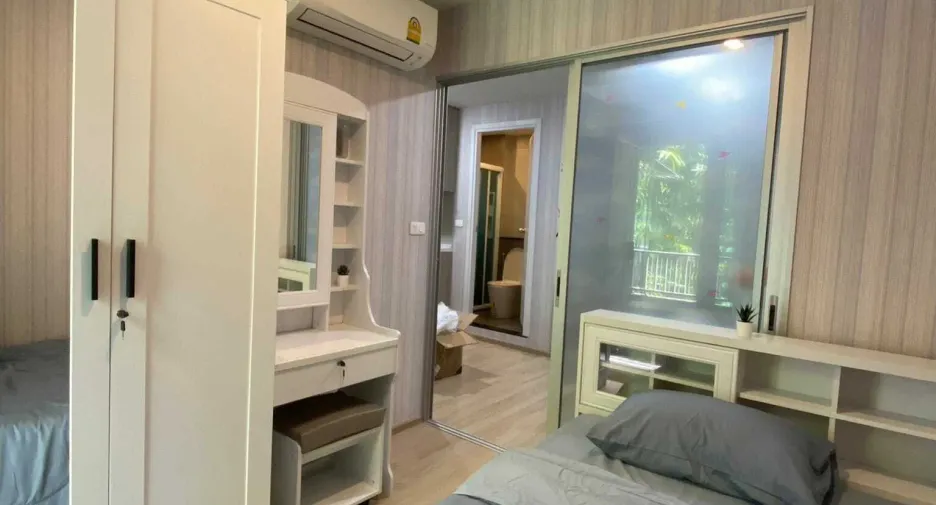 For rent 2 bedrooms condo in Chatuchak, Bangkok