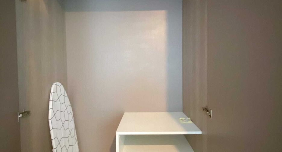 For rent 2 bedrooms condo in Chatuchak, Bangkok