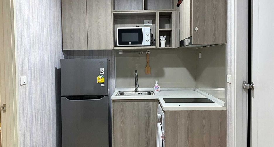 For rent 2 bedrooms condo in Chatuchak, Bangkok