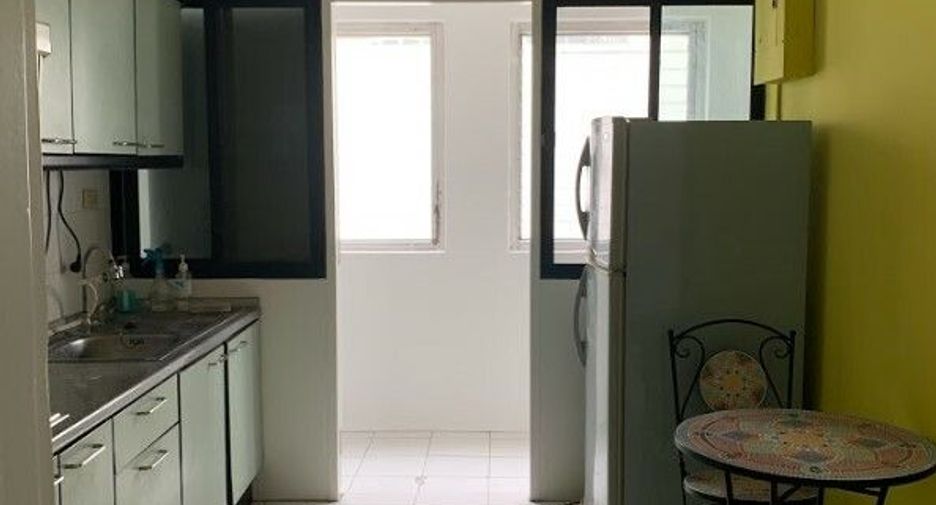 ให้เช่า 3 ห้องนอน คอนโด ใน วัฒนา, กรุงเทพฯ