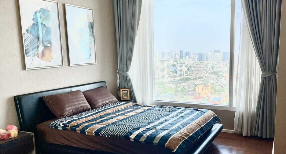 For rent 3 bedrooms condo in Bang Kho Laem, Bangkok