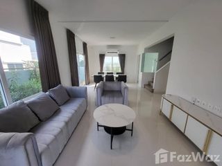 For rent 3 bedrooms house in Lat Krabang, Bangkok