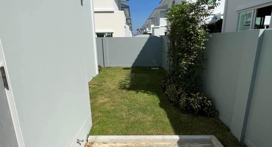 For rent 3 bedrooms house in Lat Krabang, Bangkok