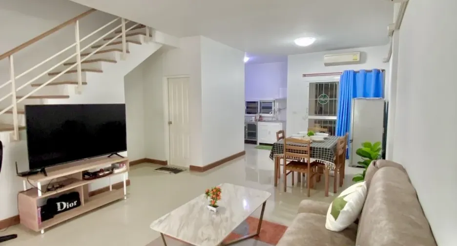 Reihenhaus zur Miete mit 4 Zimmer in Sai Mai, Bangkok