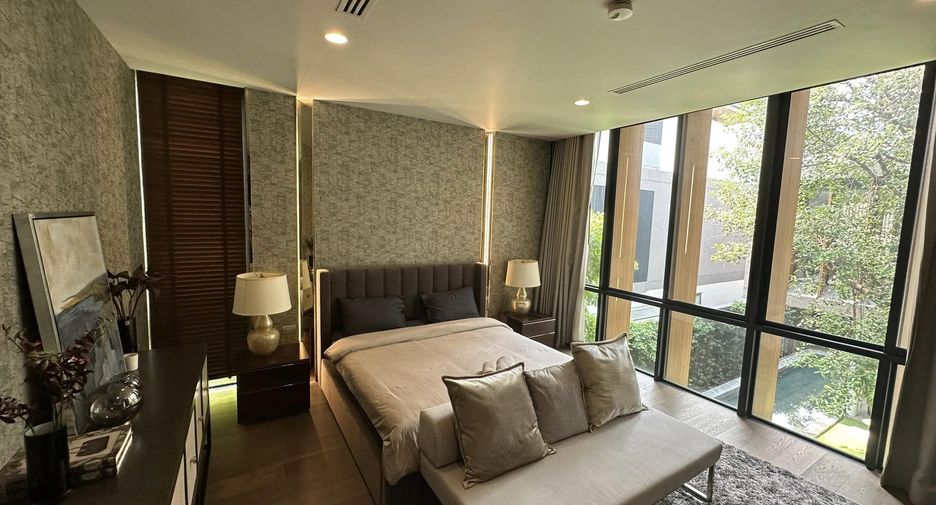 Reihenhaus zur Miete mit 5 Zimmer in Huai Khwang, Bangkok