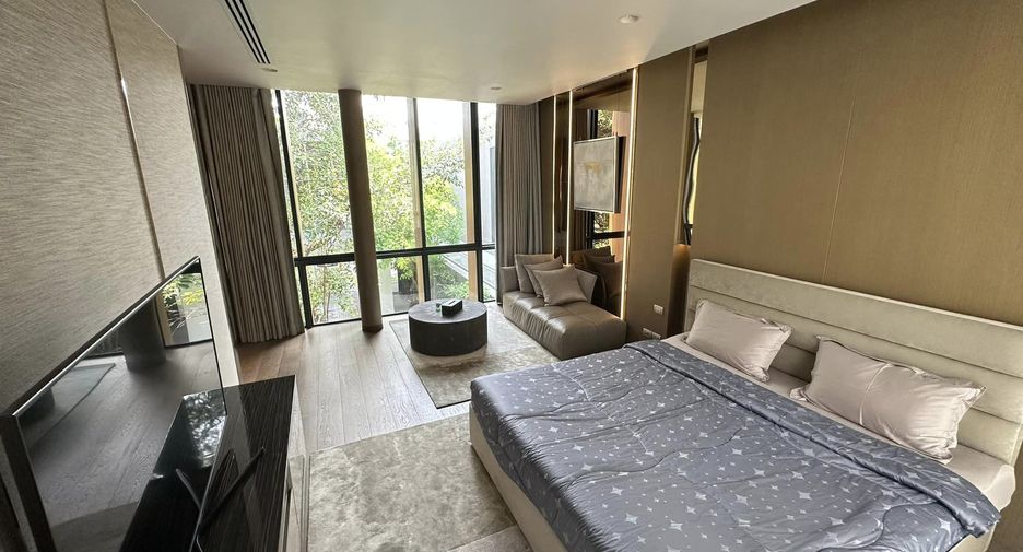 Reihenhaus zur Miete mit 5 Zimmer in Huai Khwang, Bangkok
