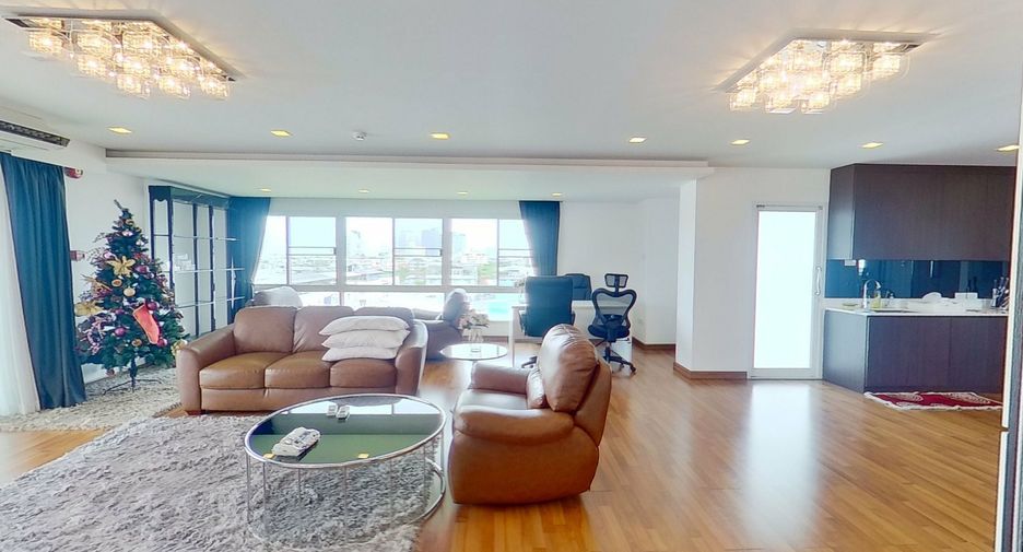 Condo en alquiler de 2 habitaciones en Khlong San, Bangkok
