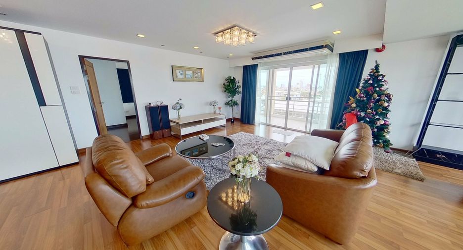 Condo en alquiler de 2 habitaciones en Khlong San, Bangkok
