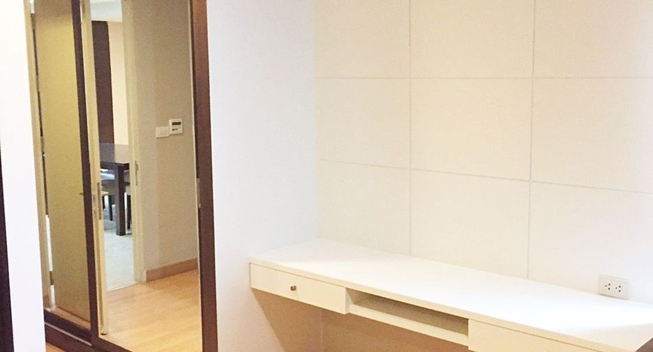 For rent 3 ベッドルーム condo in Khlong Toei, Bangkok