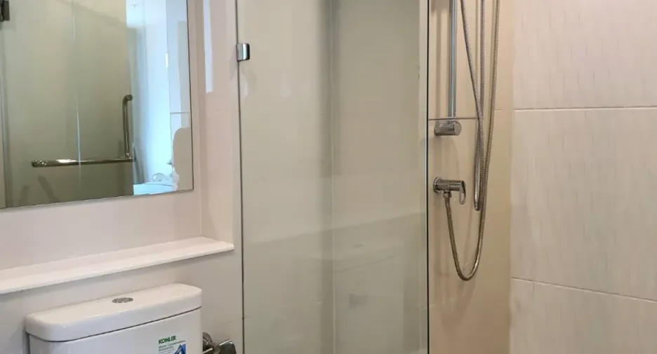For rent 1 bed condo in Pathum Wan, Bangkok