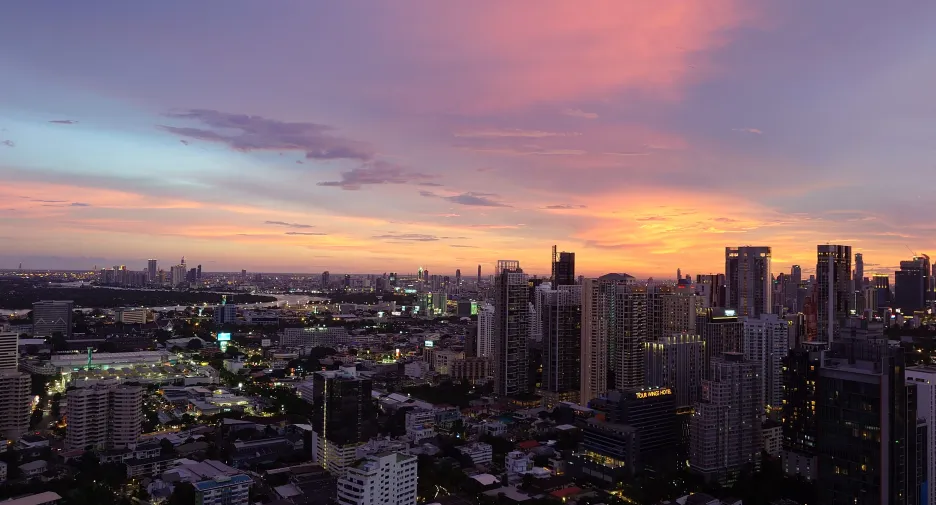 Wohnung zur Miete mit 2 Zimmer in Khlong Toei, Bangkok