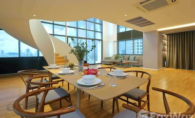 For rent 4 bedrooms apartment in Watthana, Bangkok