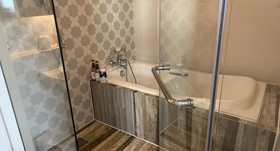 For rent 1 Beds condo in Khlong Toei, Bangkok