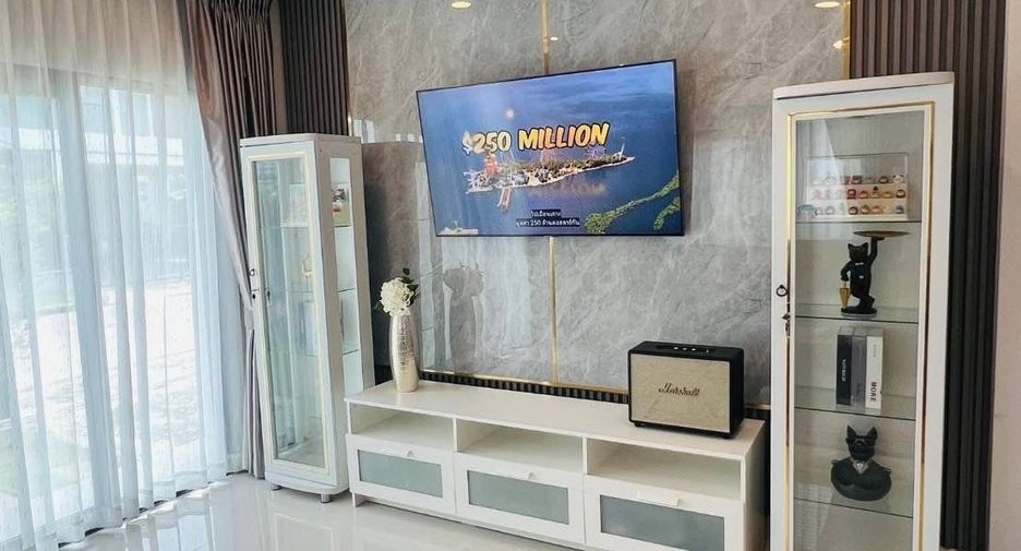Casa en alquiler de 4 habitaciones en Don Mueang, Bangkok