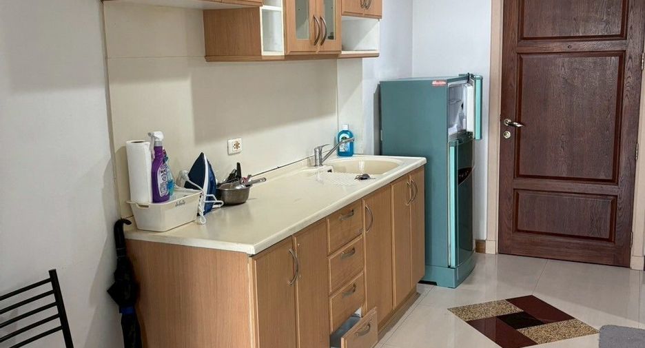 For rent 1 bed condo in Sathon, Bangkok
