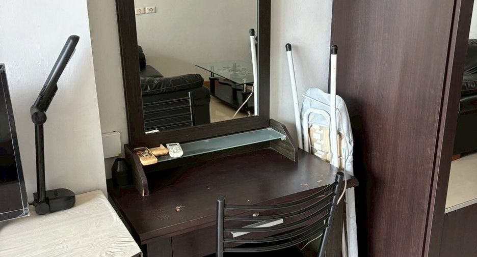 For rent 1 bed condo in Sathon, Bangkok