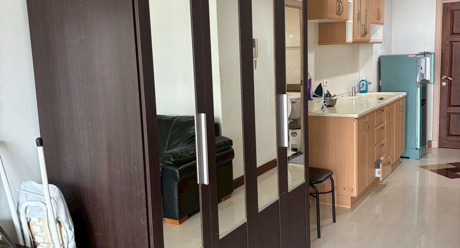 For rent 1 bed condo in Sathon, Bangkok