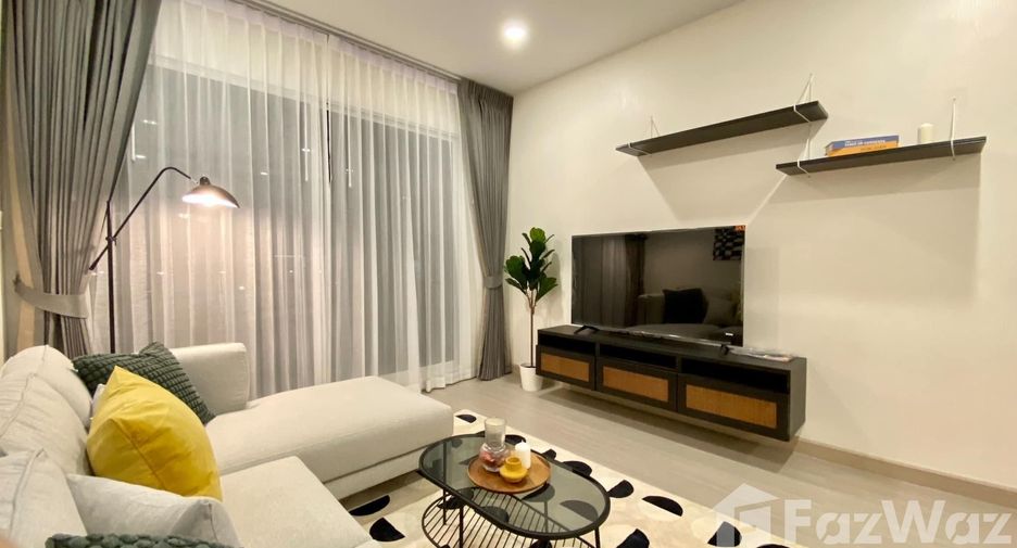 For rent 2 bedrooms condo in Bang Rak, Bangkok