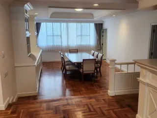 Apartamento en alquiler de 4 habitaciones en Watthana, Bangkok