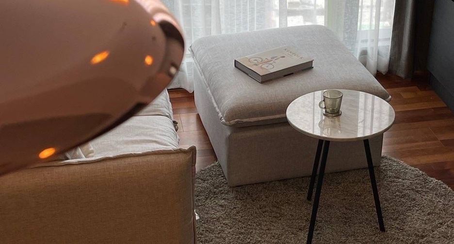For rent 1 bed condo in Pathum Wan, Bangkok