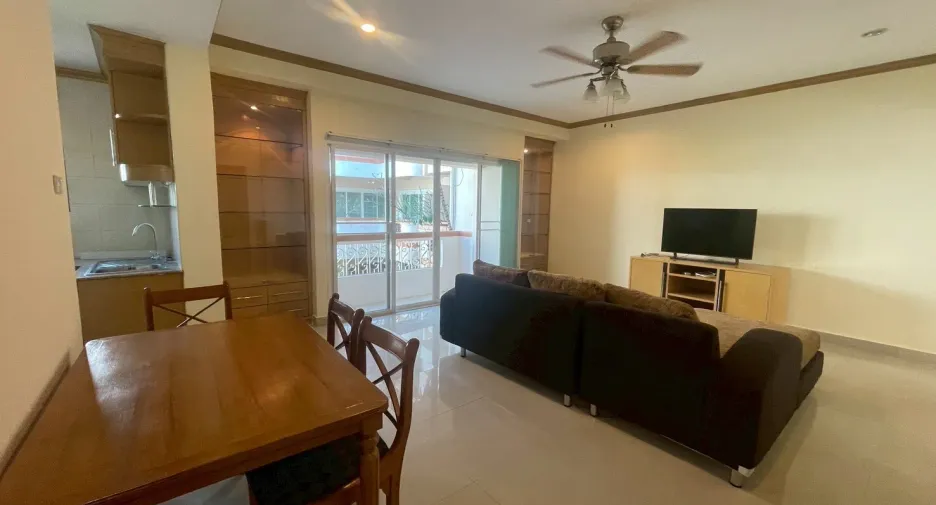 À louer 2 chambres appartement à Watthana, Bangkok