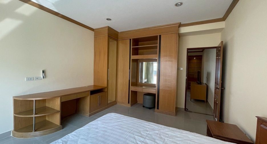 À louer 2 chambres appartement à Watthana, Bangkok