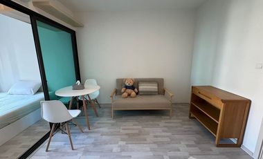 For rent 1 bed condo in Yan Nawa, Bangkok