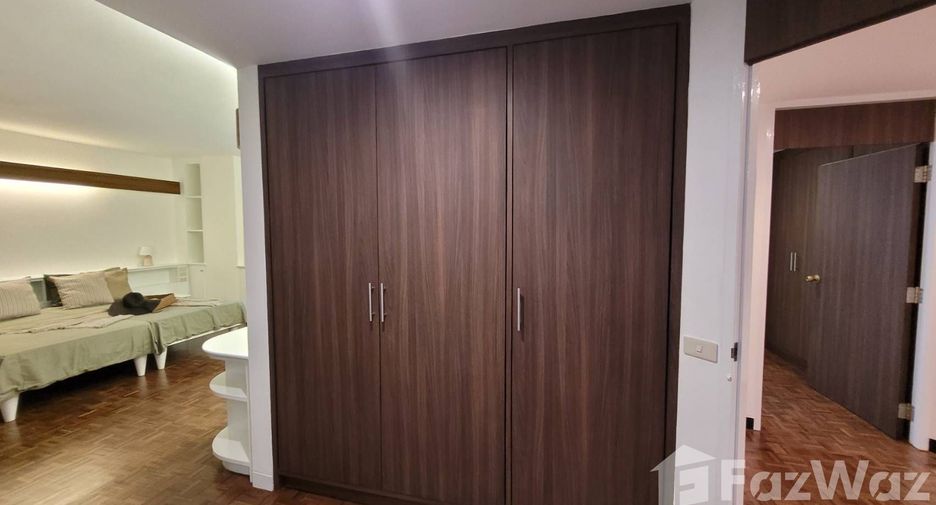 For rent 2 bedrooms apartment in Khlong Toei, Bangkok
