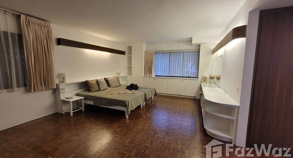 For rent 2 bedrooms apartment in Khlong Toei, Bangkok