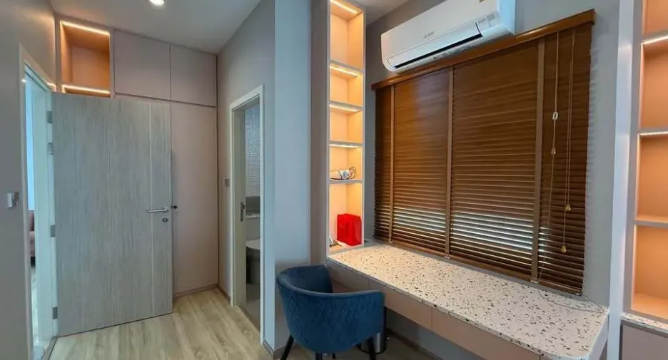 For rent 4 bedrooms house in Lat Phrao, Bangkok