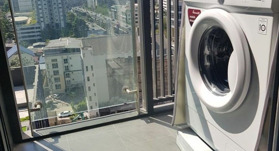 For rent 1 bed condo in Huai Khwang, Bangkok