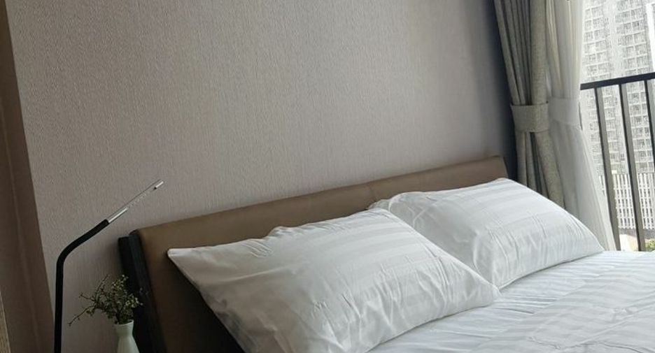 For rent 1 bed condo in Huai Khwang, Bangkok