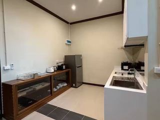 For rent 2 bedrooms townhouse in Bang Rak, Bangkok
