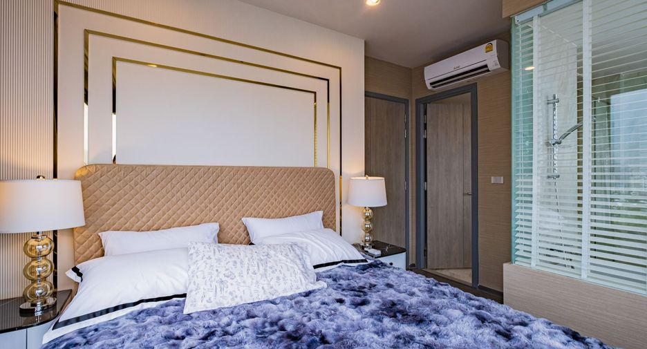 For rent 3 bedrooms condo in Khlong Toei, Bangkok