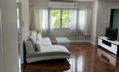 Condo en alquiler de 2 habitaciones en Watthana, Bangkok