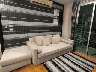 Аренда 1 кровать кондо в Кхлонг Сан, Бангкок