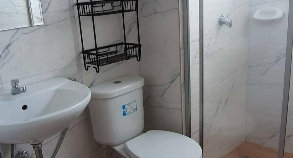 For rent 2 bedrooms condo in Bang Na, Bangkok