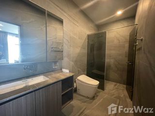 For rent 2 bedrooms condo in Ratchathewi, Bangkok
