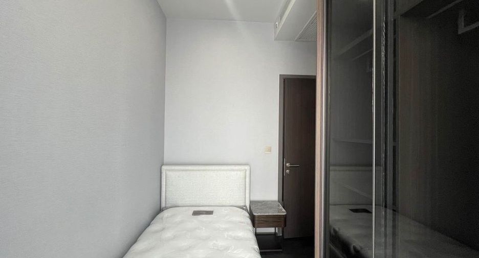 For rent 2 bedrooms condo in Ratchathewi, Bangkok